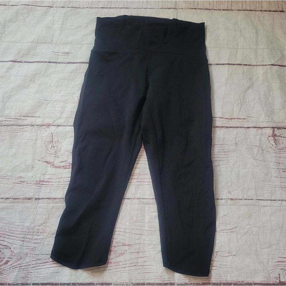 Lululemon Train Times Crop Size 6